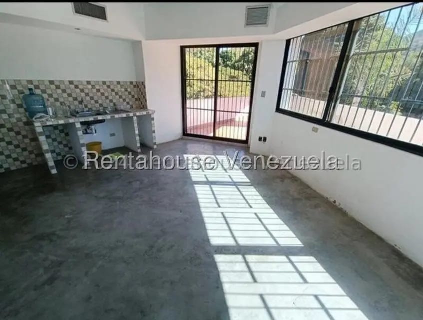 Comercial (Local Comercial) en Venta en Kerdell, Carabobo - 27