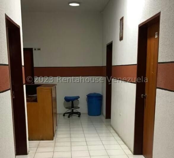 Comercial (Edificio) en Venta en Centro, Anzoategui - 3