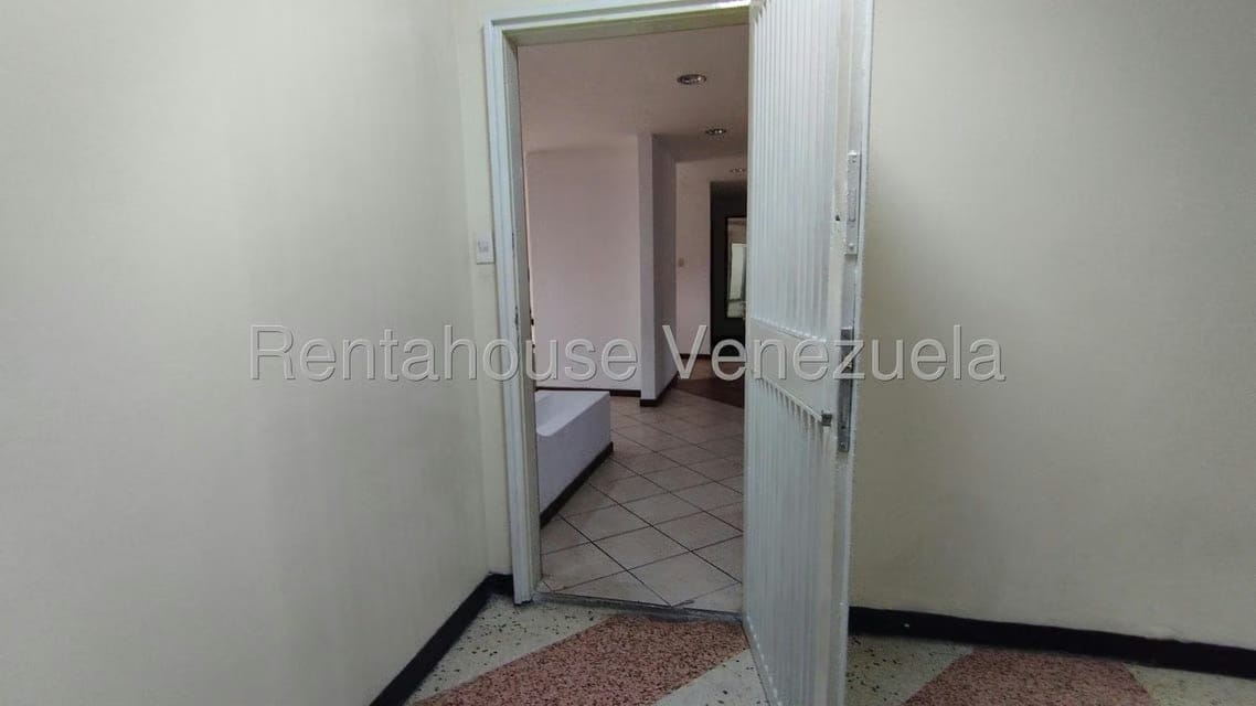 Apartamento (1 Nivel) en Venta en Altamira, Distrito Metropolitano - 2