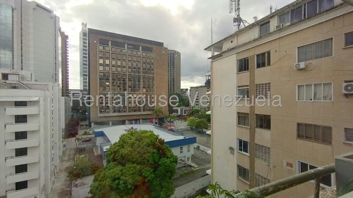Apartamento (1 Nivel) en Venta en Altamira, Distrito Metropolitano - 33