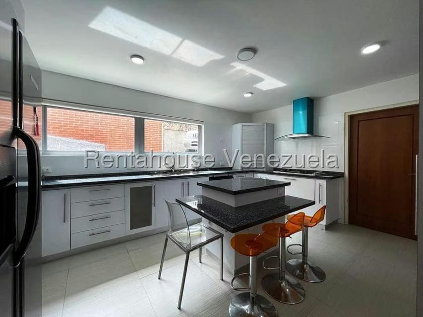 Apartamento (1 Nivel) en Venta en Oripoto, Distrito Metropolitano - 11