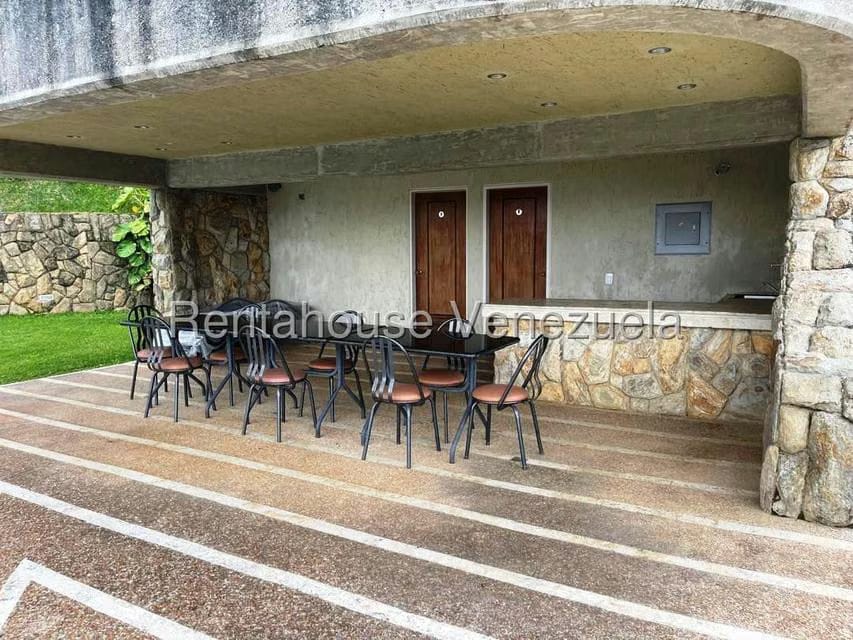 Apartamento (1 Nivel) en Venta en Oripoto, Distrito Metropolitano - 28