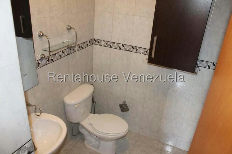 Apartamento (1 Nivel) en Alquiler en El Peñon, Distrito Metropolitano - 15