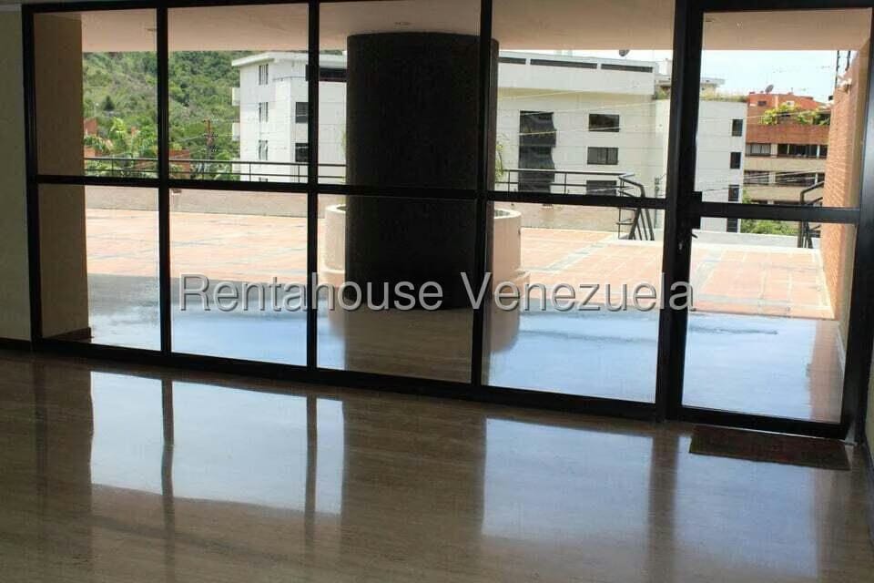 Apartamento (1 Nivel) en Alquiler en El Peñon, Distrito Metropolitano - 3