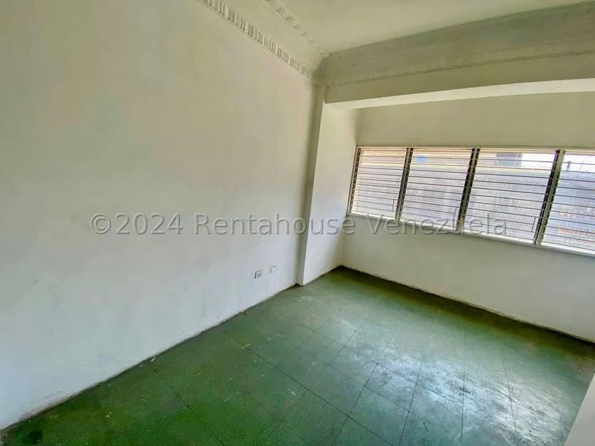 Comercial (Oficina) en Alquiler en Centro, Lara - 4