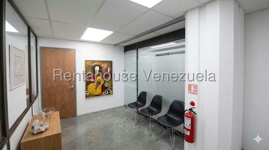 Comercial (Oficina) en Alquiler en Prados del Este, Distrito Metropolitano - 5