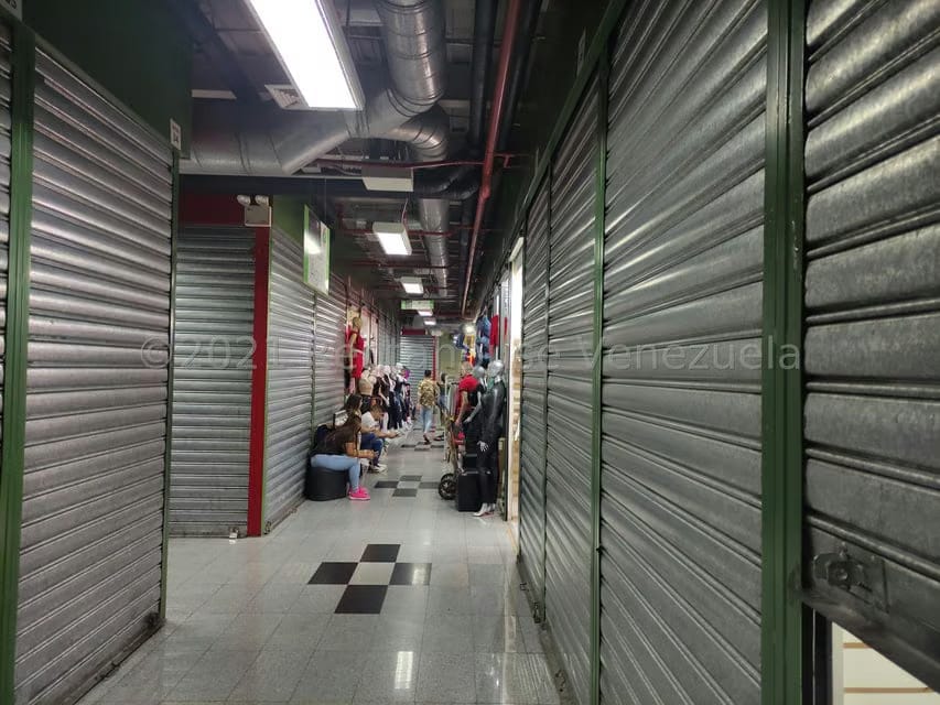 Comercial (Local Comercial) en Alquiler en Chacao, Distrito Metropolitano - 16