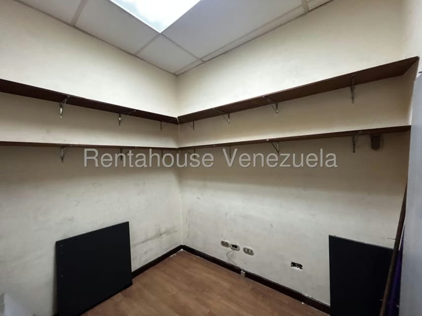 Comercial (Oficina) en Venta en El Recreo, Distrito Metropolitano - 12