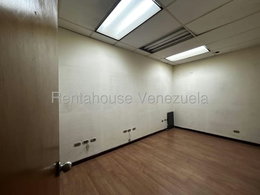 Comercial (Oficina) en Venta en El Recreo, Distrito Metropolitano - 10
