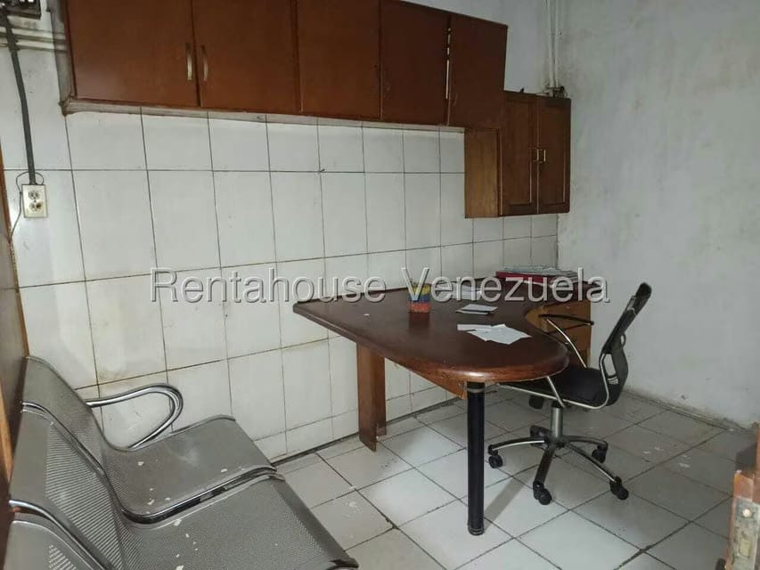 Comercial (Local Comercial) en Venta en Centro, Lara - 18