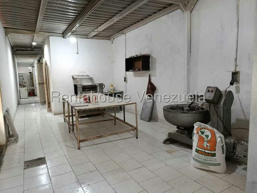 Comercial (Local Comercial) en Venta en Centro, Lara - 22
