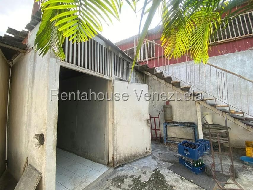 Comercial (Local Comercial) en Venta en Centro, Lara - 28
