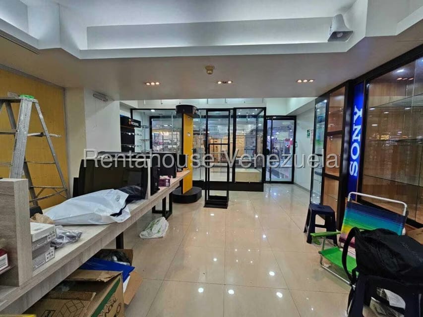 Comercial (Local Comercial) en Alquiler en Las Delicias, Aragua - 17