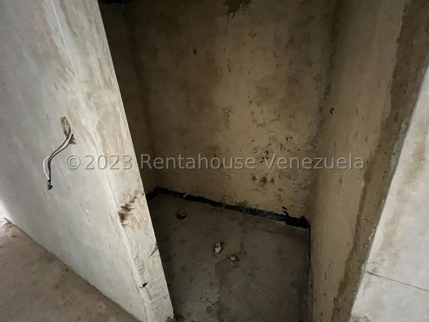 Apartamento (Planta Baja) en Venta en Alto Hatillo, Distrito Metropolitano - 21