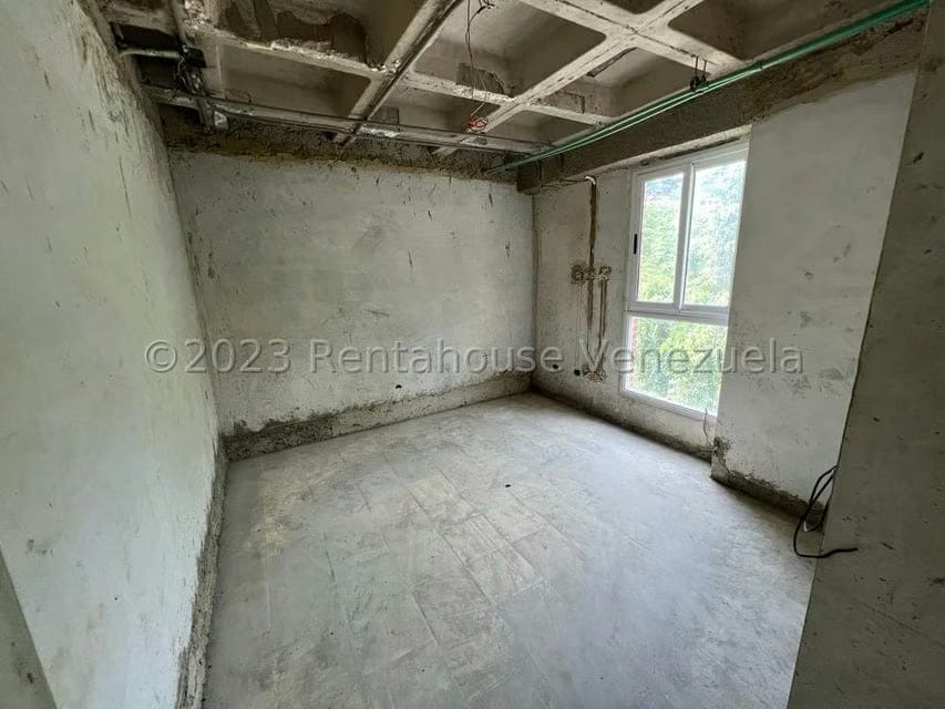 Apartamento (Planta Baja) en Venta en Alto Hatillo, Distrito Metropolitano - 25