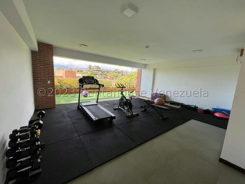 Apartamento (Planta Baja) en Venta en Alto Hatillo, Distrito Metropolitano - 41