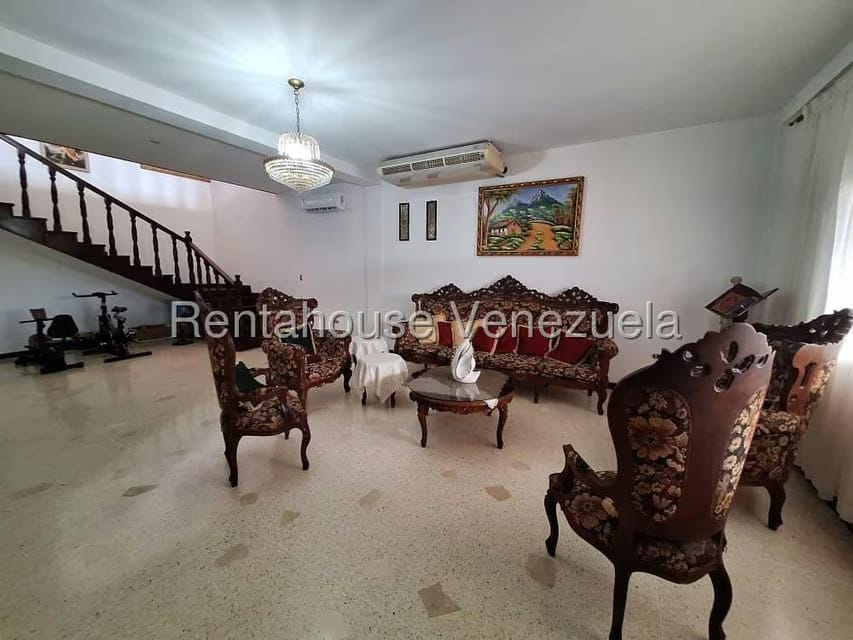 Casa (Multipes Niveles) en Venta en Buenos Aires, Merida - 12