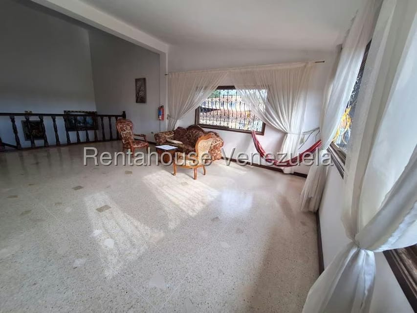 Casa (Multipes Niveles) en Venta en Buenos Aires, Merida - 23