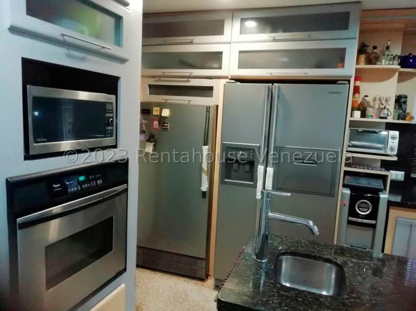 Casa (Contemporaneo) en Venta en Karimao Country, Distrito Metropolitano - 14