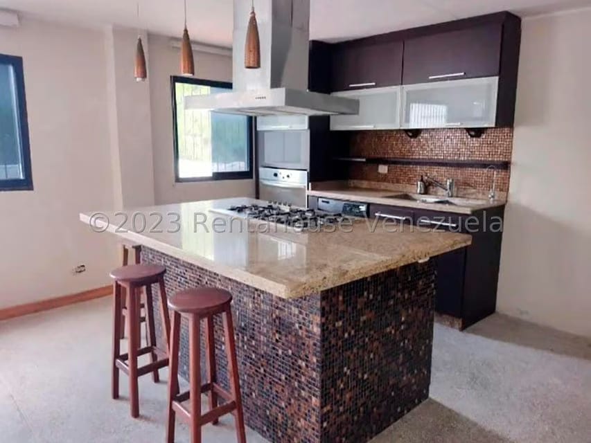 Casa (Contemporaneo) en Venta en Karimao Country, Distrito Metropolitano - 26