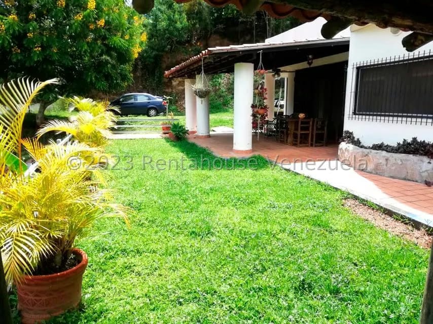 Casa (Contemporaneo) en Venta en Karimao Country, Distrito Metropolitano - 33