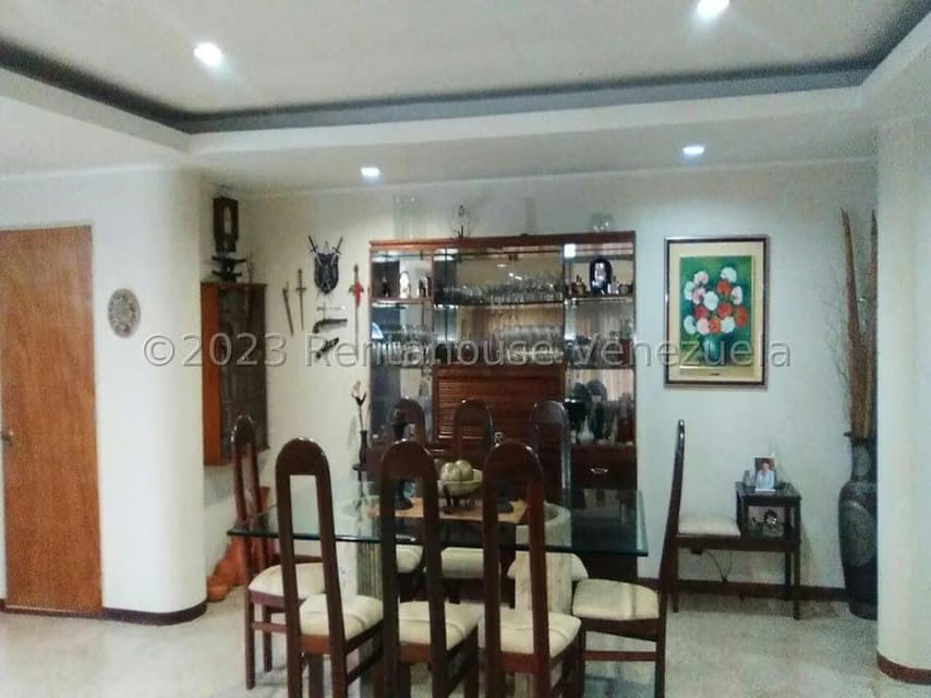 Casa (Contemporaneo) en Venta en Karimao Country, Distrito Metropolitano - 7