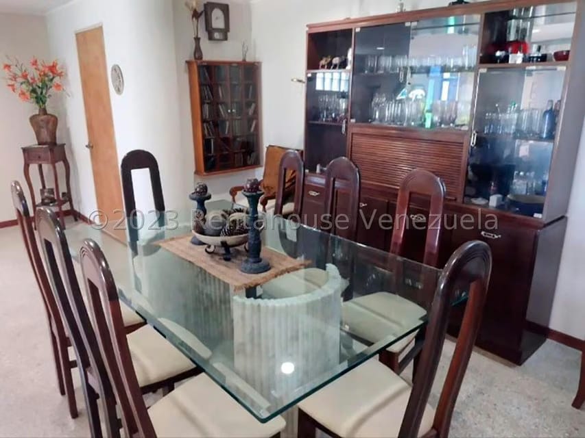 Casa (Contemporaneo) en Venta en Karimao Country, Distrito Metropolitano - 10