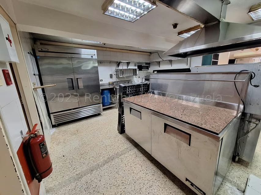 Comercial (Local Comercial) en Venta en El Paraiso, Distrito Metropolitano - 11