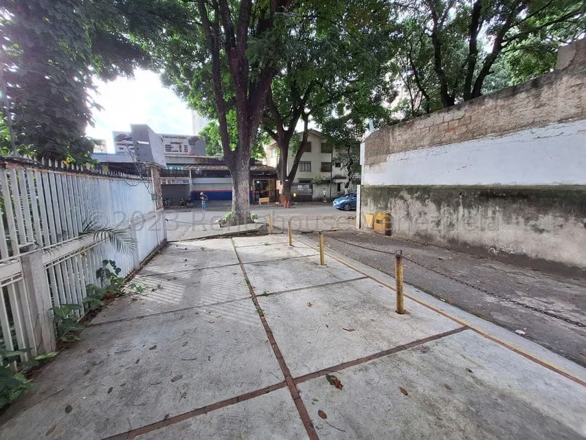 Comercial (Local Comercial) en Venta en El Paraiso, Distrito Metropolitano - 6