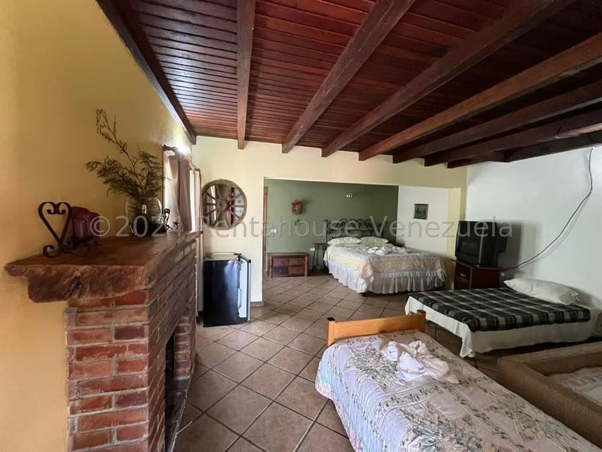 Terreno (Residencial) en Venta en La Colonia Tovar, Aragua - 40