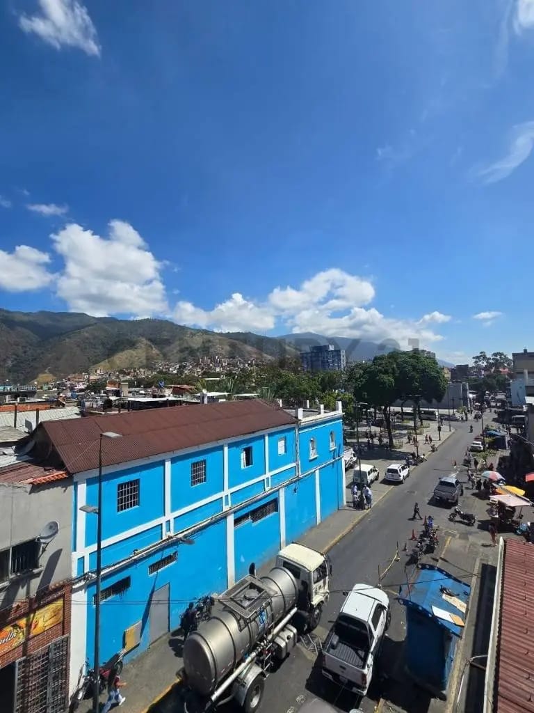 En Venta Local Comercial en Catia - 7