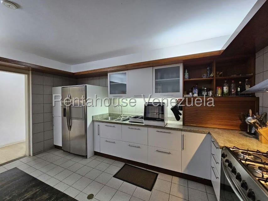 Apartamento (1 Nivel) en Venta en Alto Hatillo, Distrito Metropolitano - 24