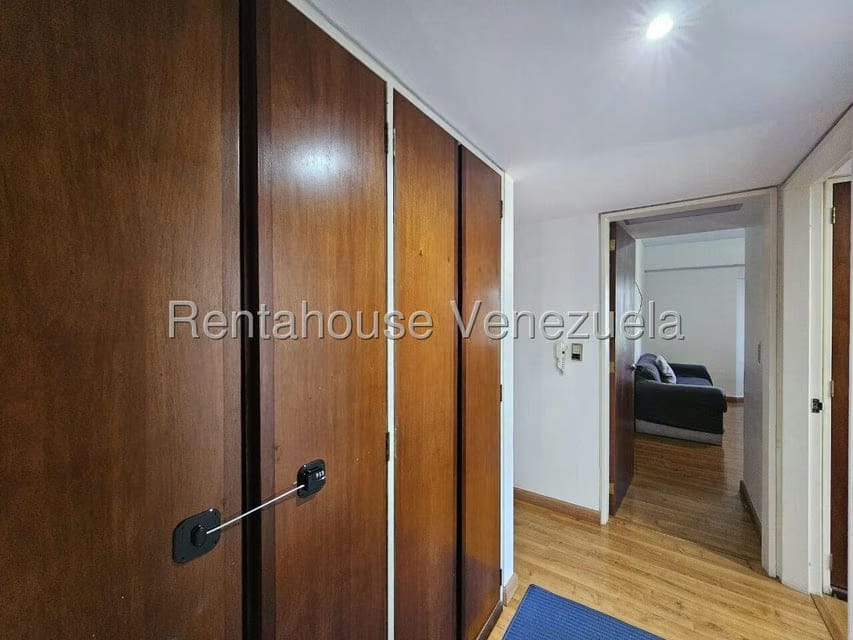 Apartamento (1 Nivel) en Venta en Alto Hatillo, Distrito Metropolitano - 33