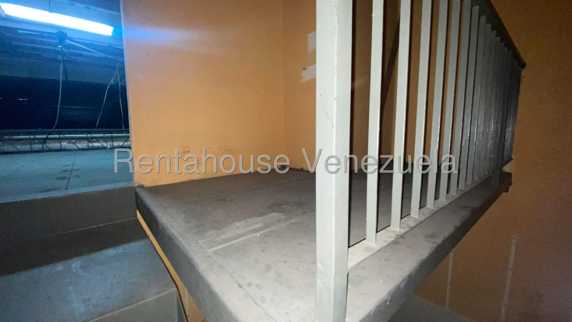 Comercial (Local Comercial) en Venta en Macaracuay, Distrito Metropolitano - 18