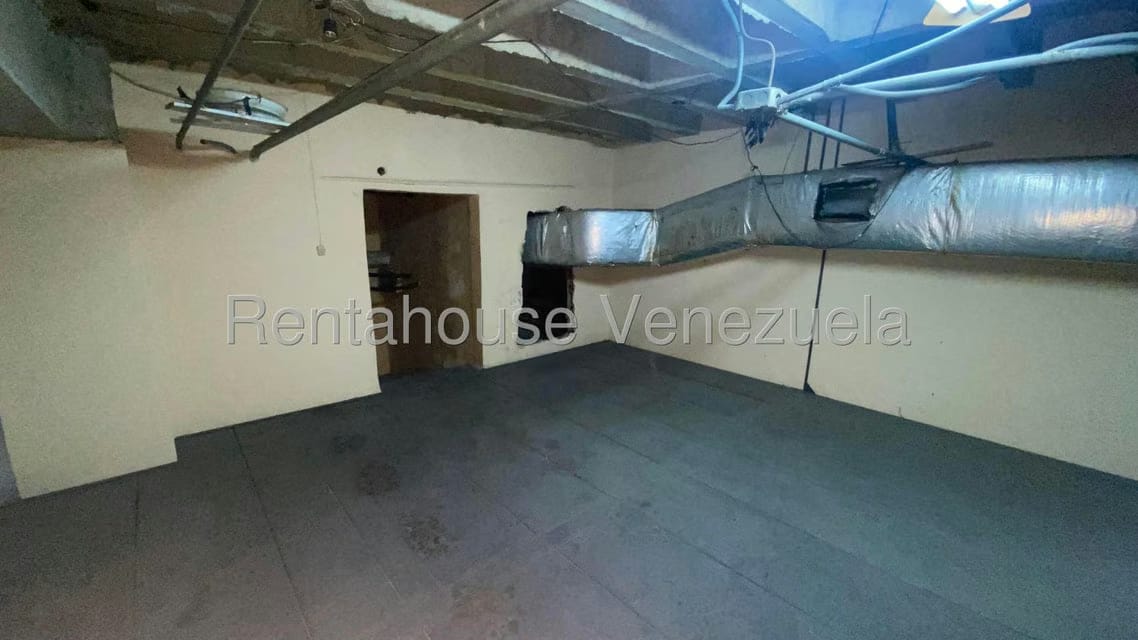 Comercial (Local Comercial) en Venta en Macaracuay, Distrito Metropolitano - 19
