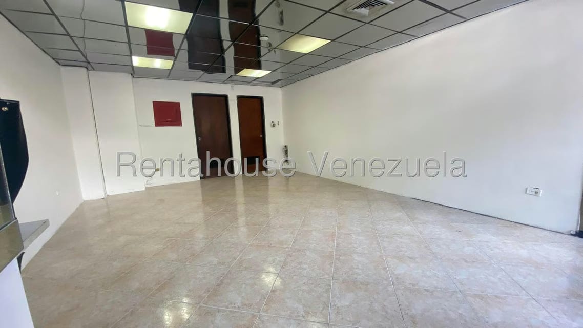 Comercial (Local Comercial) en Venta en Macaracuay, Distrito Metropolitano - 7
