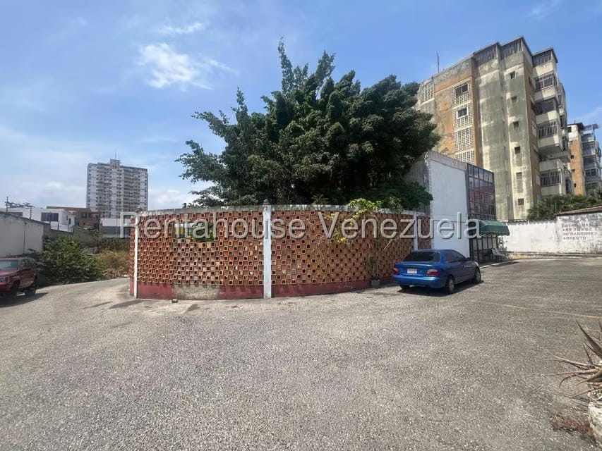Terreno (Comercial) en Venta en Zona Oeste, Lara - 15