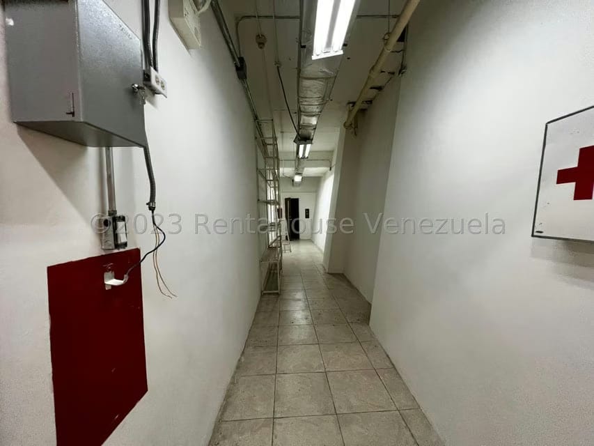 Comercial (Local Comercial) en Alquiler en La Castellana, Distrito Metropolitano - 15