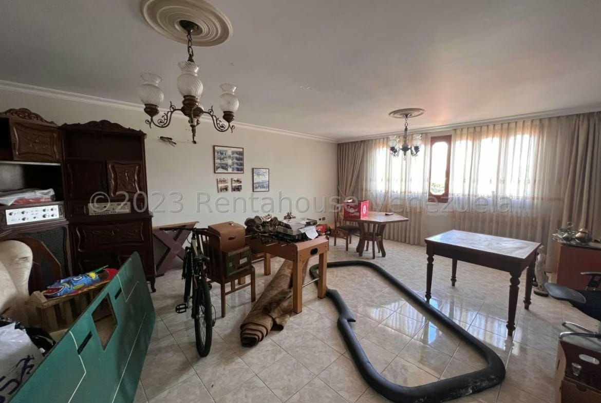 CASA EN VENTA SELENE MARIN – MLS#24-3669 - 3