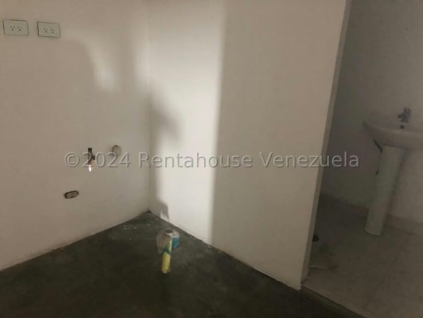 Comercial (Galpon - Deposito) en Alquiler en Zona Industrial Los Mesones, Anzoategui - 7