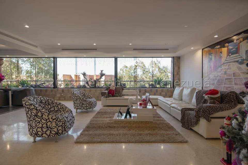 Apartamento (Duplex) en Venta en La Tahona, Distrito Metropolitano - 2