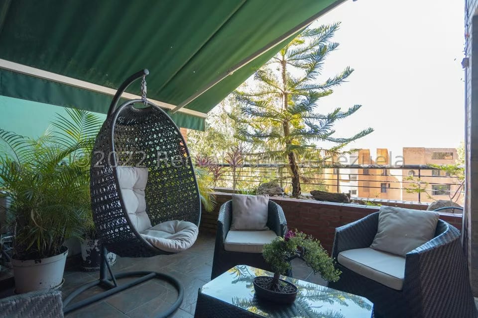 Apartamento (Duplex) en Venta en La Tahona, Distrito Metropolitano - 23