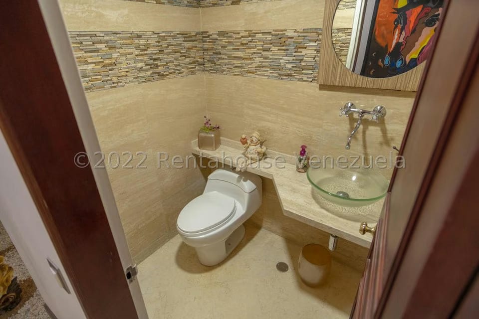 Apartamento (Duplex) en Venta en La Tahona, Distrito Metropolitano - 26