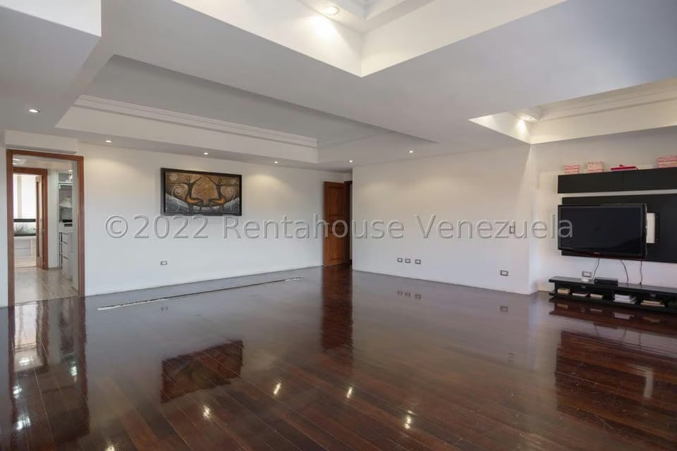 Apartamento (Duplex) en Venta en La Tahona, Distrito Metropolitano - 38