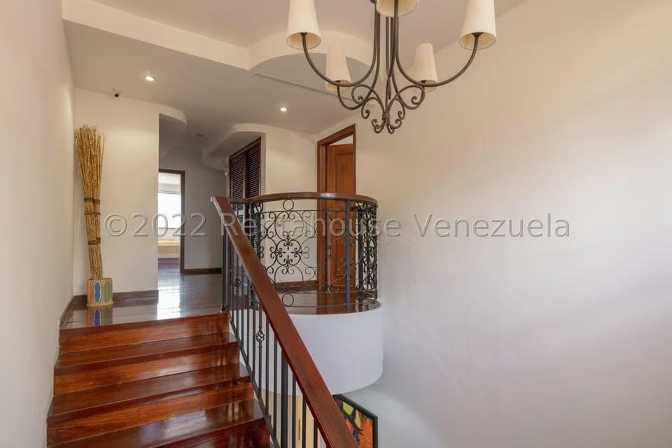 Apartamento (Duplex) en Venta en La Tahona, Distrito Metropolitano - 46