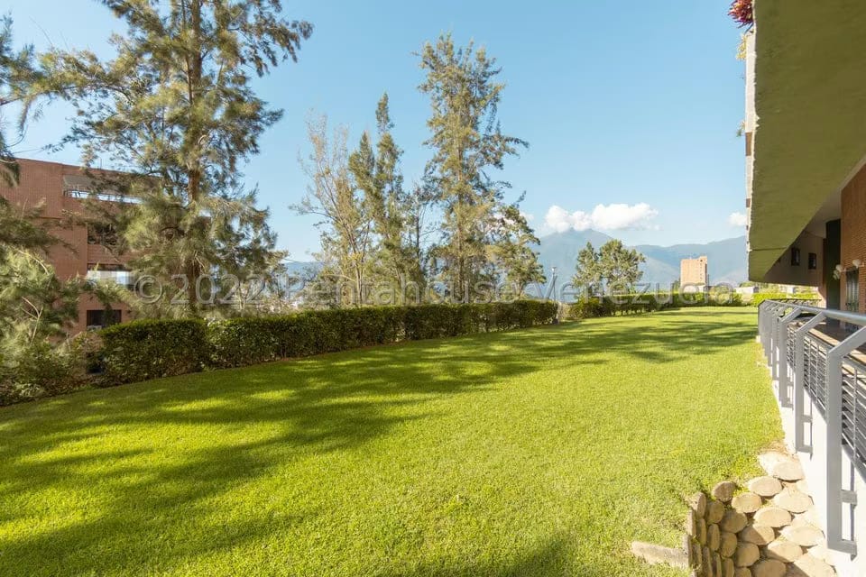 Apartamento (Duplex) en Venta en La Tahona, Distrito Metropolitano - 49