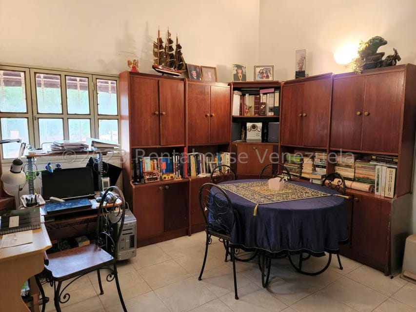 Casa (Multipes Niveles) en Venta en Colinas de Carrizal, Miranda - 15