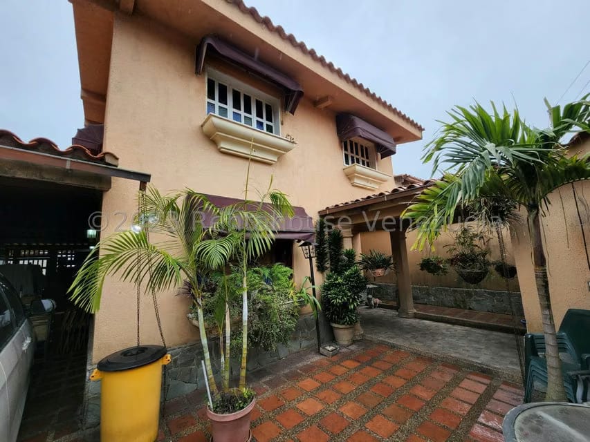 Casa (Multipes Niveles) en Venta en Colinas de Carrizal, Miranda - 22