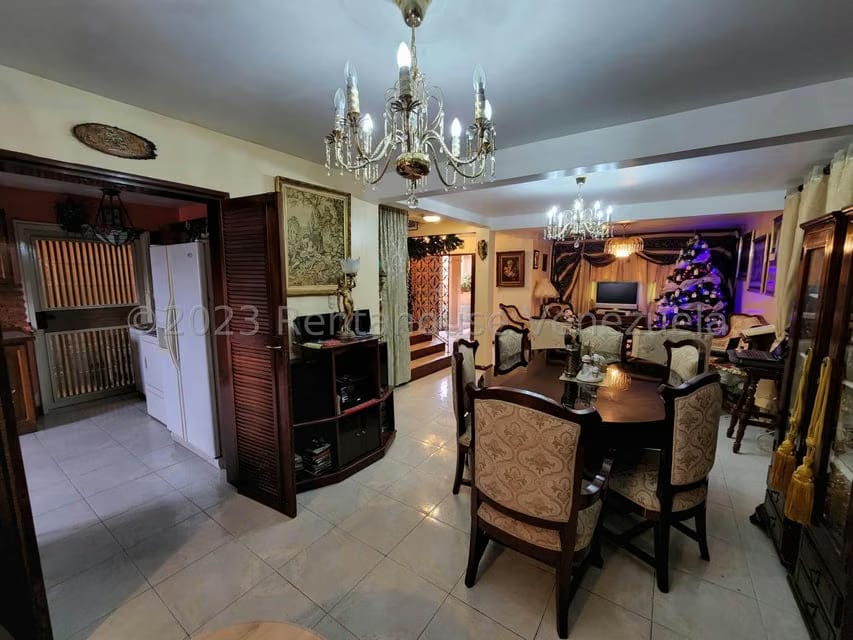 Casa (Multipes Niveles) en Venta en Colinas de Carrizal, Miranda - 4