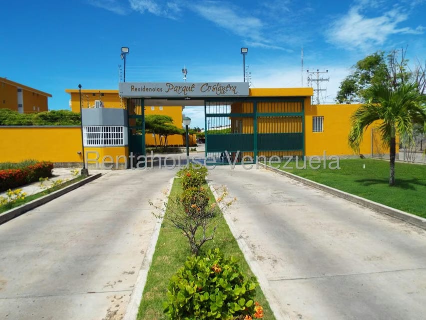 Apartamento (1 Nivel) en Alquiler en La Costanera, Miranda - 2